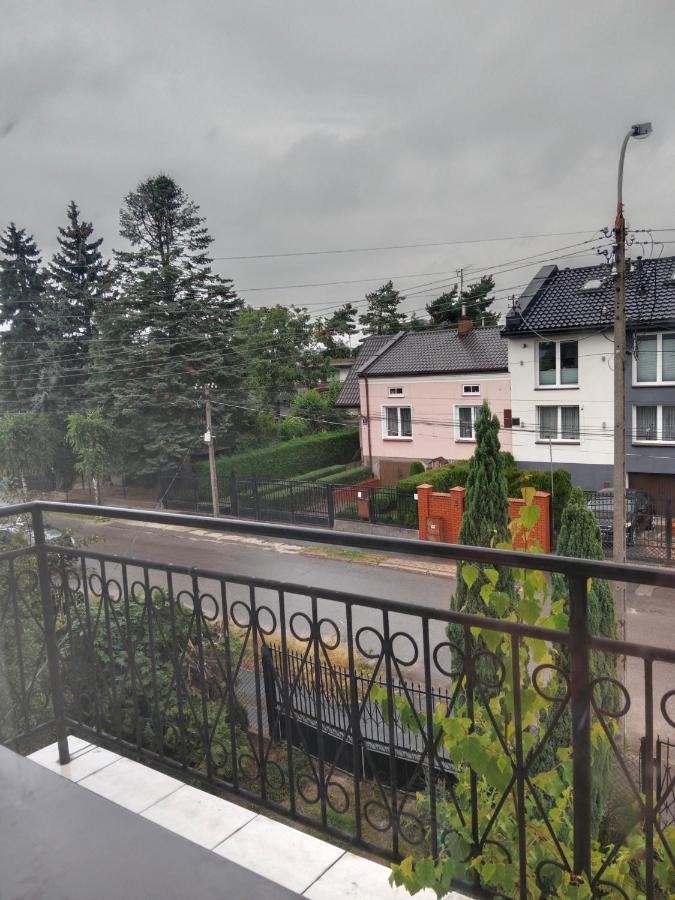 Bed and Breakfast La Madriguera à Raszyn Extérieur photo